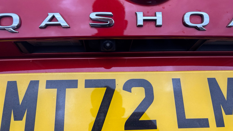 Nissan Qashqai 1.3 DiG-T MH N-Connecta 5dr Petrol Hatchback